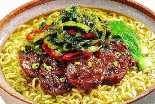 【冷眼熱評】統(tǒng)一“走”了，速凍食品如何迎戰(zhàn)外賣？