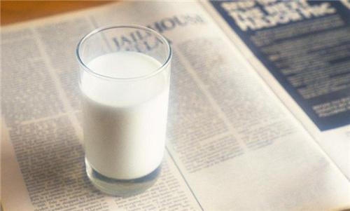 乳企上半年成績單已出，伊利、蒙牛、三元等業(yè)績高速增長