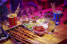 餐飲市場烤串這么火，家庭串串能否“上道兒”？