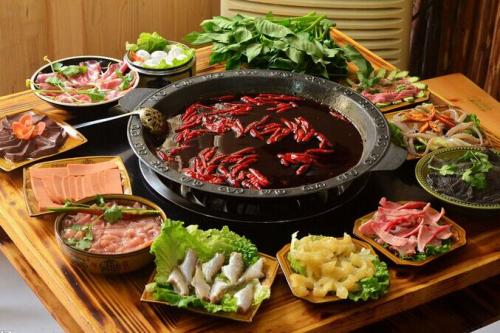 原料瘋漲，火鍋料企業(yè)如何突圍？來(lái)這里約個(gè)“會(huì)”吧