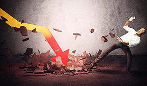  豬價(jià)跌破10元/斤，牧原股價(jià)“閃崩”，今夏養(yǎng)豬業(yè)遭遇“失溫”？