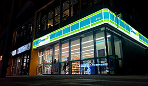 “澇疫接核”之下，鄭州便利店“怒刷”一波存在感