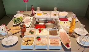 海底撈預(yù)虧超38億，連鎖商超業(yè)績(jī)慘淡，2022餐飲零售業(yè)怎么玩?