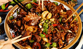  走出山東、香飄全國，預(yù)制臨沂炒雞能否成為另一個(gè)“淄博燒烤”？